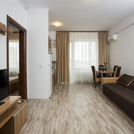 Sea View Summerland Mamaia Appartement