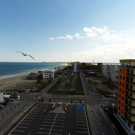 Sea View Summerland Mamaia Appartement